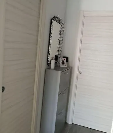 Apartment Little House Turin